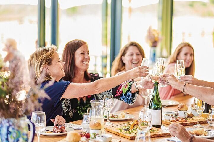 Popular local shop in Redmond decorated for the holidays — a reminder to shop local and support community businesses.